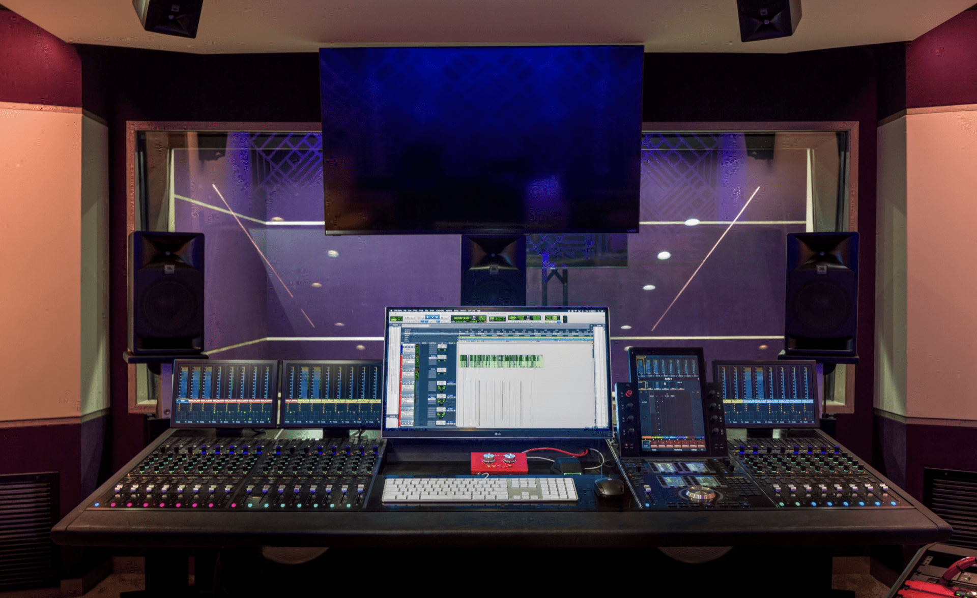 Voxx Studios Scraps NAS and Upgrades to Facilis Shared Storage